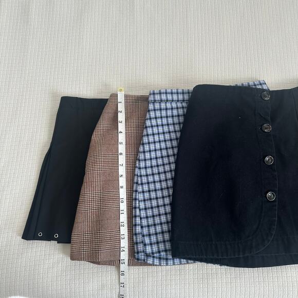 Girls Fall Winter Mini Skirt Assorted Plaid and Black Pack of 4 Size 11-12 Year - Picture 13 of 13